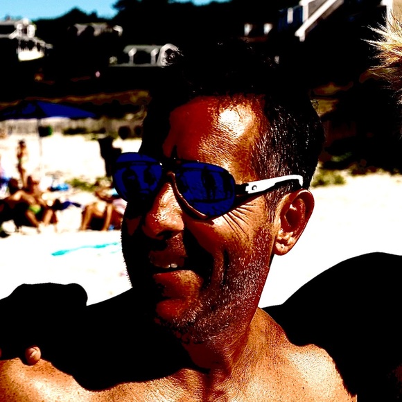 Meet your Posher, Brian - Picture 1 of 1